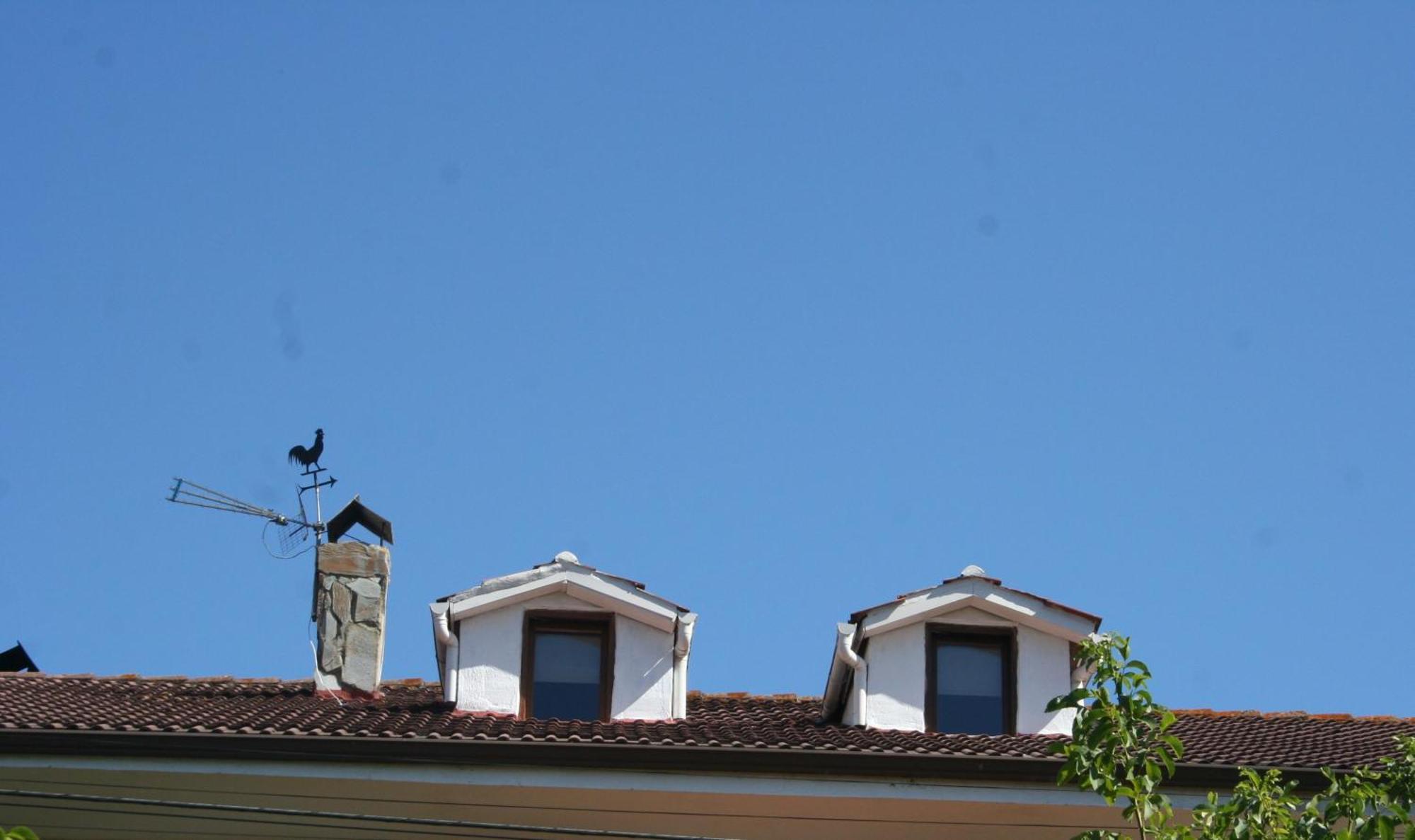 Apartamento Abuhardillado En Pueblo Asturiano *