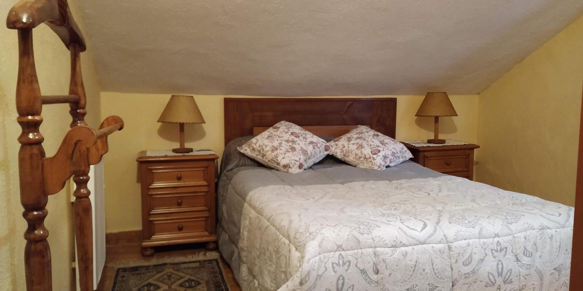 Apartamento Abuhardillado En Pueblo Asturiano *