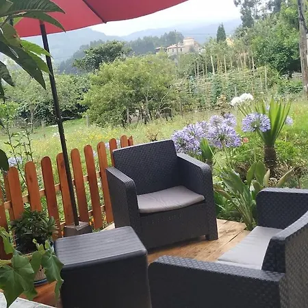 Apartamento Abuhardillado En Pueblo Asturiano Santianes Exterior photo