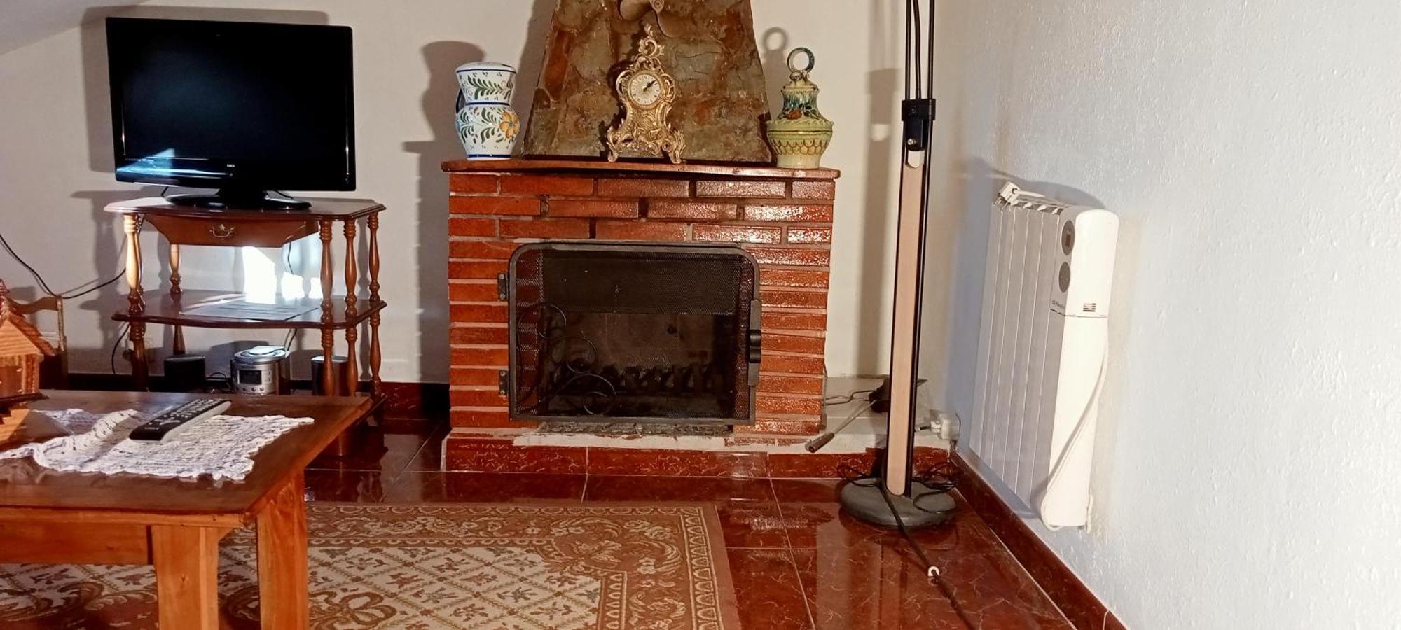 Apartment Abuhardillado En Pueblo Asturiano